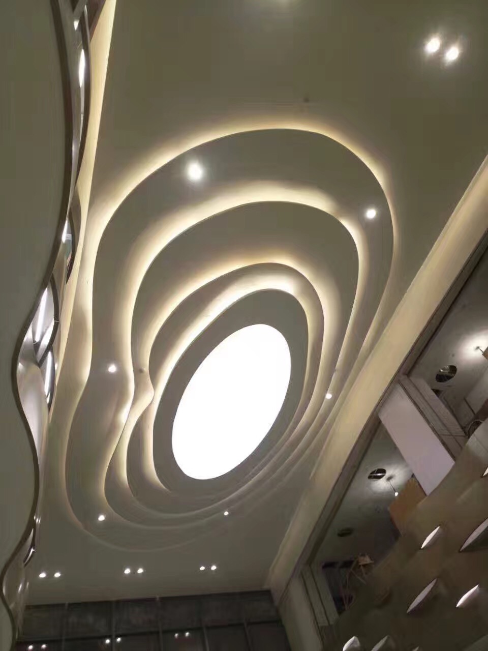 Translucent Shape Image